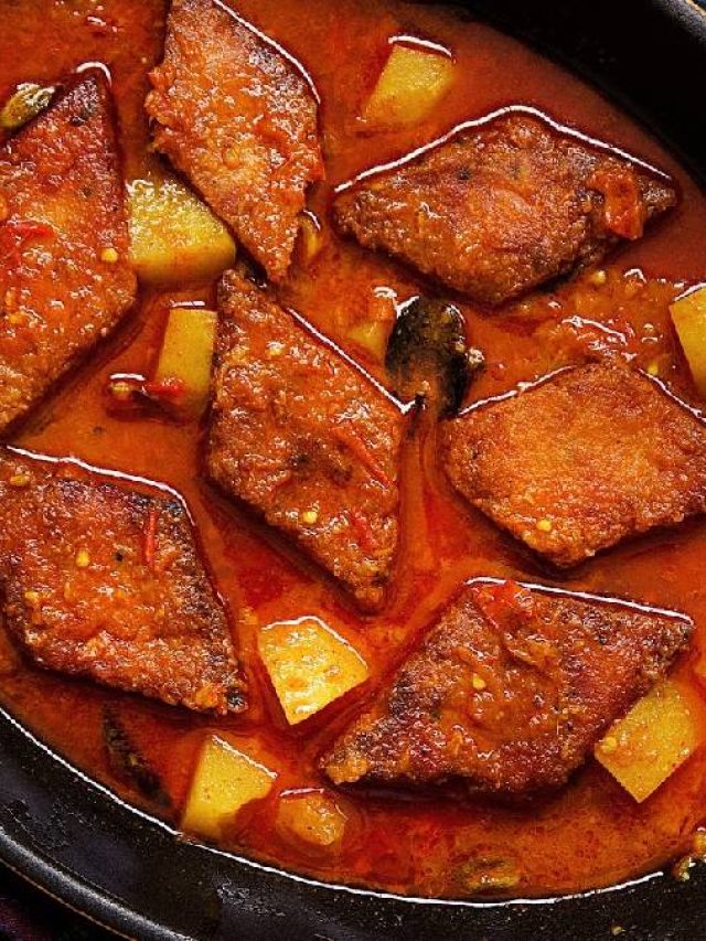 বৃহস্পতিবার নিরামিষ দিন, বানিয়ে নিন ধোকার ডালনা