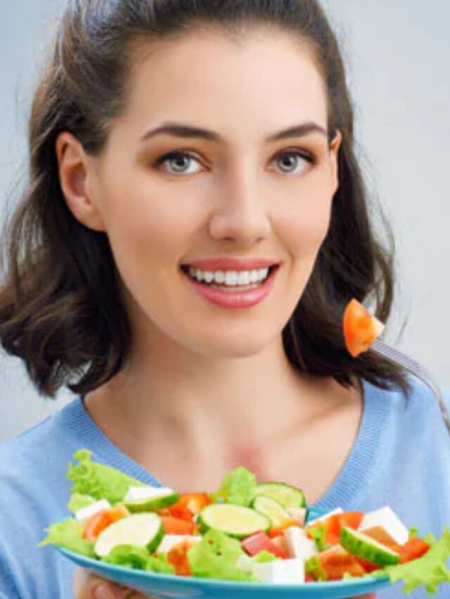 বর্ষায় ভুলেও এই ৫ শাক-সবজি নয়, স্বাস্থ্যের ক্ষতি