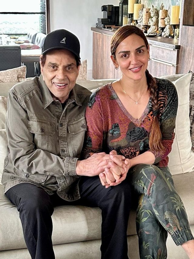 पापा की फिल्म देख इमोशनल हुईं ईशा, बोलीं- खुद को समझाना पड़ा