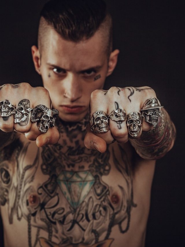 ট্যাটুর সঙ্গেও জড়িয়ে ভাগ্য, গ্রহ-নক্ষত্রের বিষয়ে সাবধান