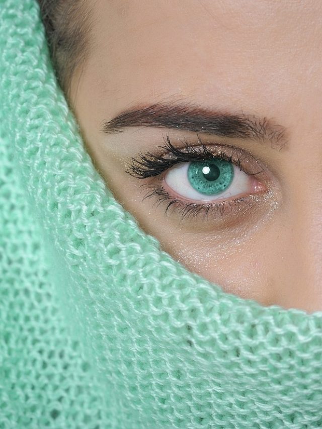 ভ্রুর শেপ দেখেই বলে দিন লোকটা কেমন, সমুদ্রশাস্ত্রের টিপস