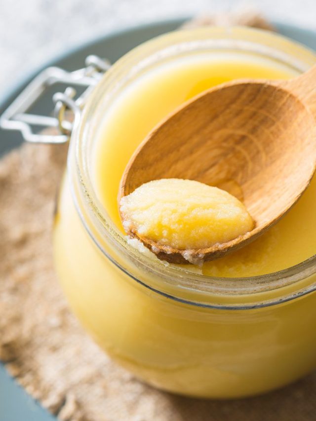 ভেজাল  ঘি চিনবেন কী করে? জেনে নিন গোয়ালার থেকেই