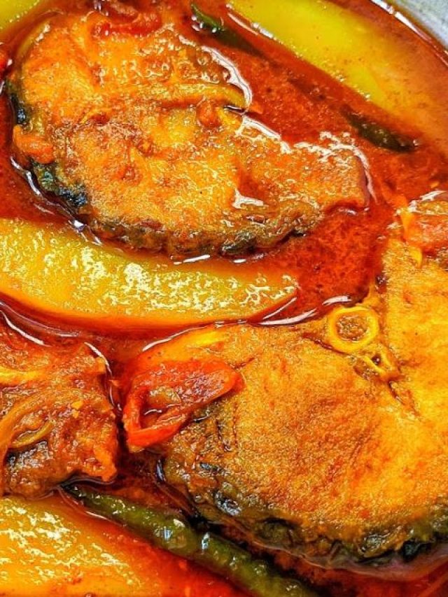 মাছের লাল ঝোলের রেসিপিটা বানান, মাংসের চেয়েও ভাল, একবার খান