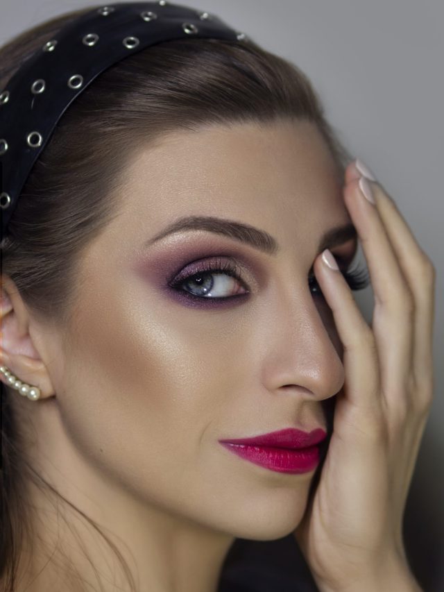 চোখের চারপাশ শুষ্ক হয়ে যাচ্ছে? ঘরোয়া টোটকায় সমাধান