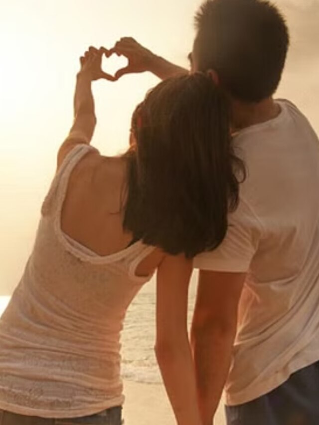 এই নামের পুরুষরা সেরা স্বামী, ভালোবাসায় স্ত্রীকে ভরিয়ে দেন