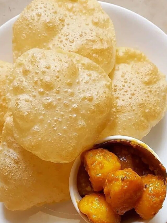 লুচি কীভাবে খেলে কখনও অম্বল হবে না? সহজ টিপস