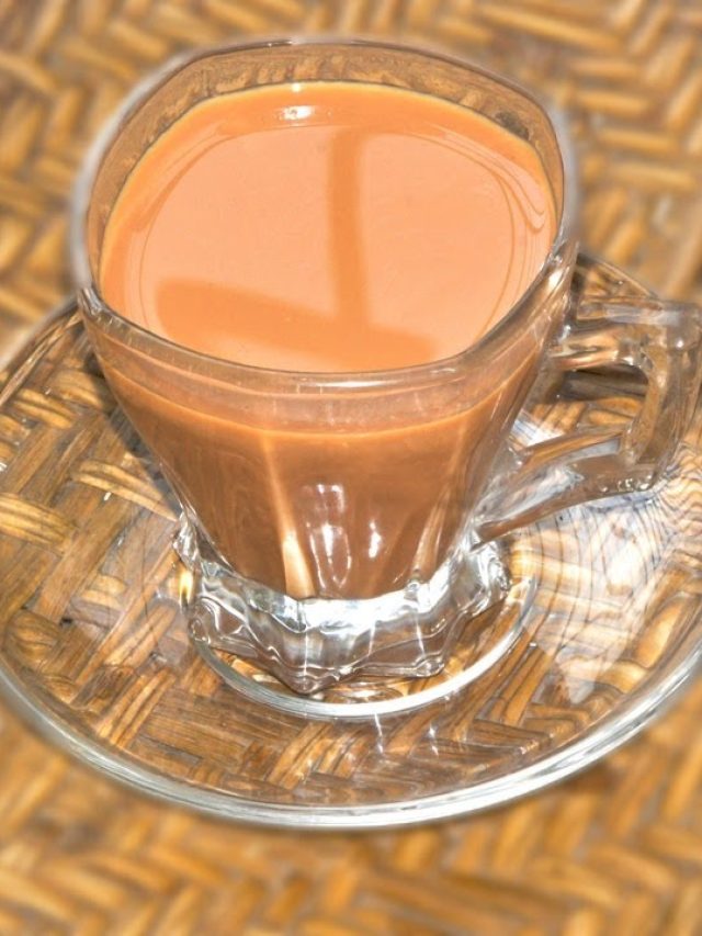 ভুলভাবে তৈরি চা খেলেই গ্যাস-বদহজম, জানুন তৈরির সঠিক নিয়ম