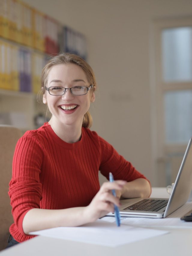 কম সময়ে চাকরিতে পদোন্নতি চান?  তবে এই টিপসগুলো মানুন