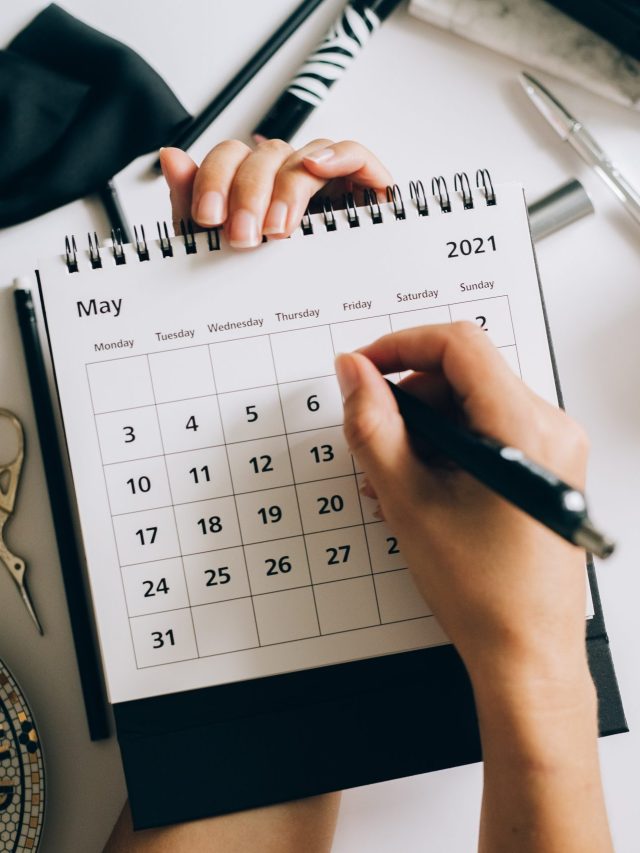 এই তারিখে জন্ম? সব বাধা কাটাবেন স্বয়ং শনিদেব, আপনি খুব LUCKY