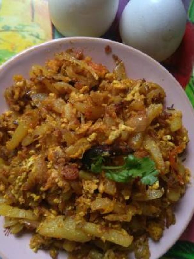 ডিম-পোস্তর মুড়মুড়ে ঝুরি ভাজার রেসিপি, গরম ডাল-ভাতে দুর্দান্ত খেতে লাগে