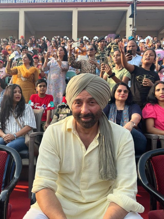 35 साल छोटी एक्ट्रेस संग काम करने को बेताब सनी, बोले- चाहे उसका 'बाप' बना दो