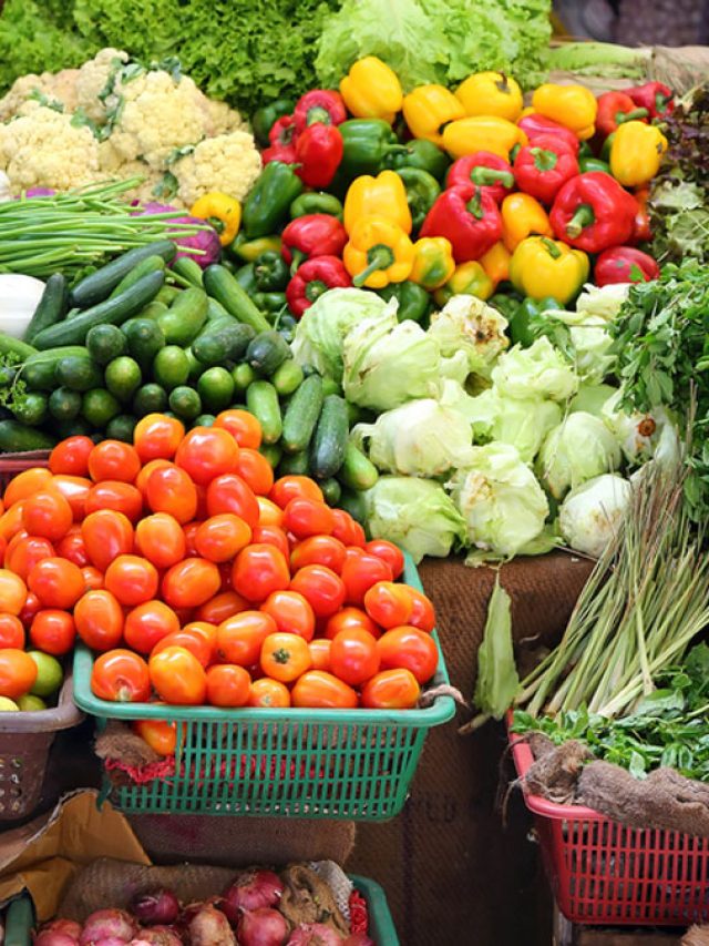 বর্ষায় এই ৪ সবজি খাবেন না, হতে পারে ভয়ঙ্কর বিপদ!