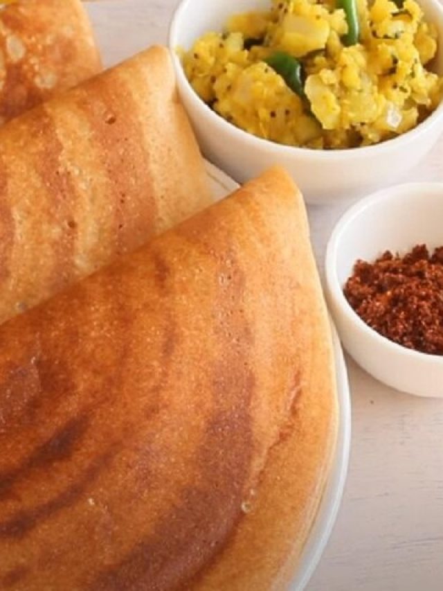 প্রতিটা কামড়ে দোসা থাকবে 'কড়ক'-কুরমুরে; শিখুন সাউথ ইন্ডিয়ান টেকনিক