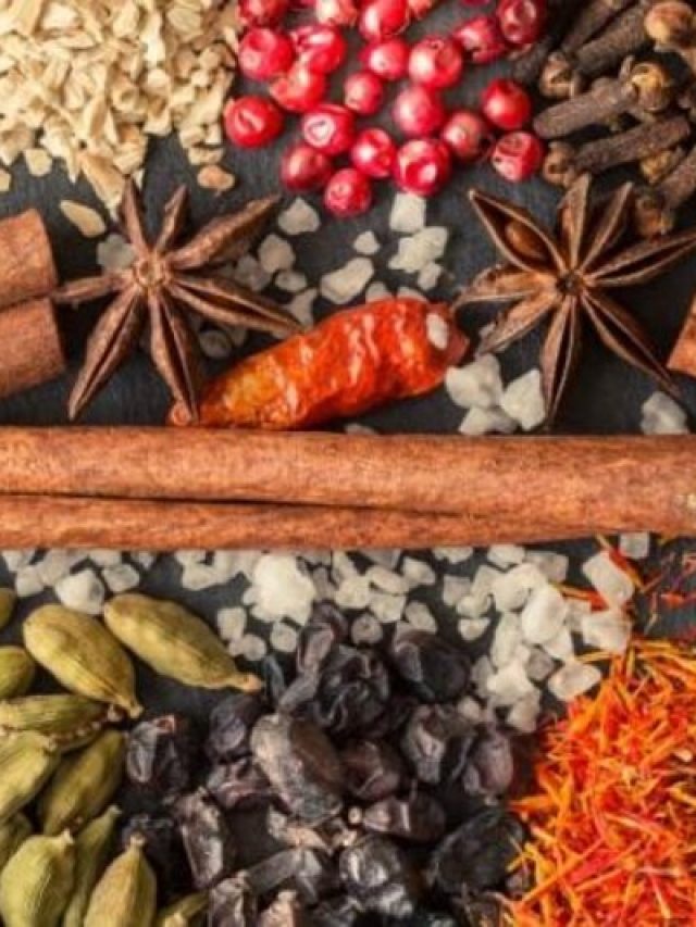 এই ১০টি মশলা খান, কোলেস্টেরল ছুঁতেও পারবে না