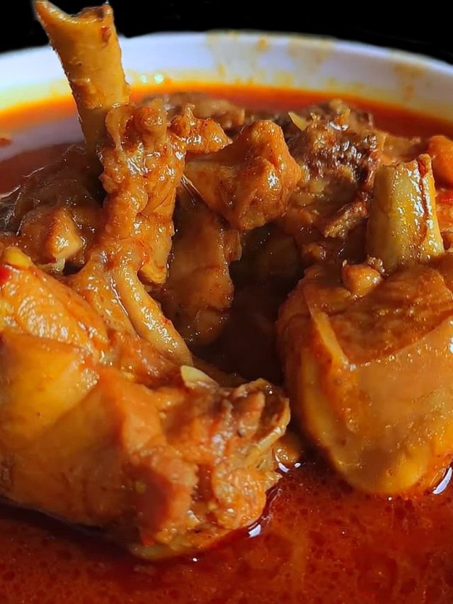 চিকেনের কোন জায়গার মাংস ভুলেও খাবেন না, জেনে নিন