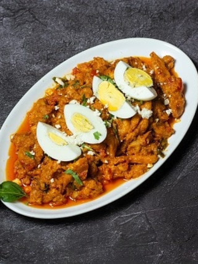 রুমালির সঙ্গে জমবে, এভাবে বানান রোস্টেড চিকেন ভর্তা