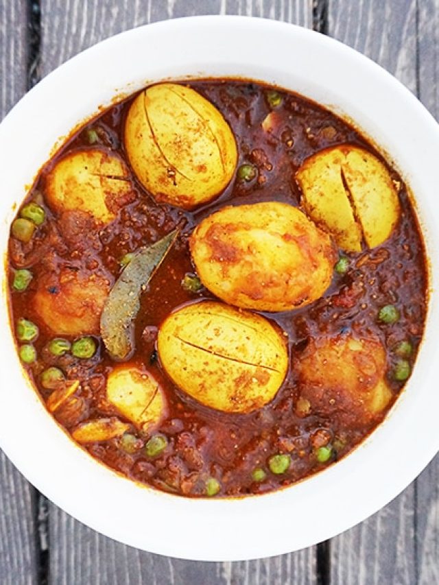 ডিম আবার নিরামিষ, তার আবার ডালনা! রইল দুর্দান্ত রেসিপি