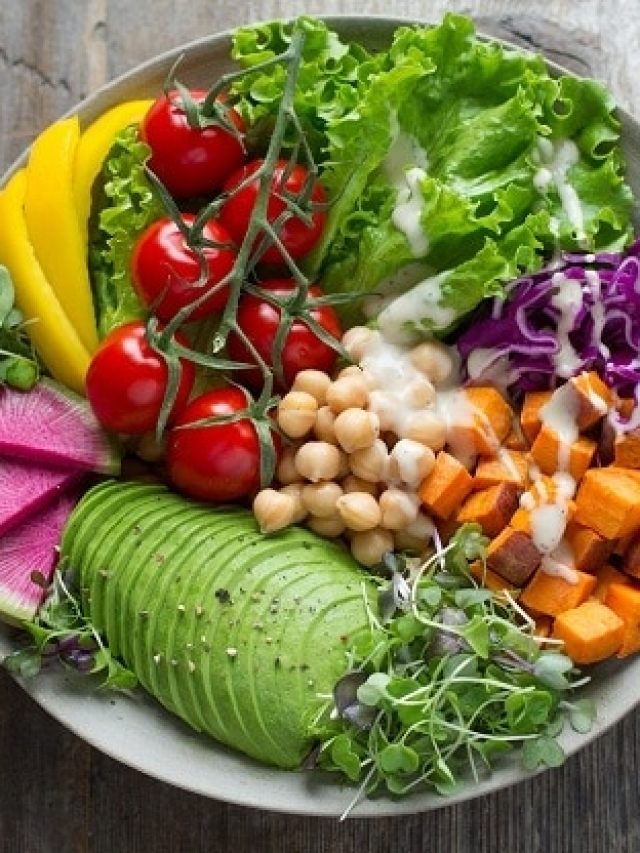 নিরামিষ খাবারের এই ৫ লাভ জানলে আর আমিষ খাবেন না