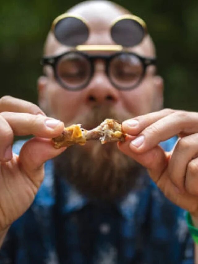 মাংসের সঙ্গে হাড়ও চিবিয়ে খেয়ে নিচ্ছেন, কী ক্ষতি জানুন