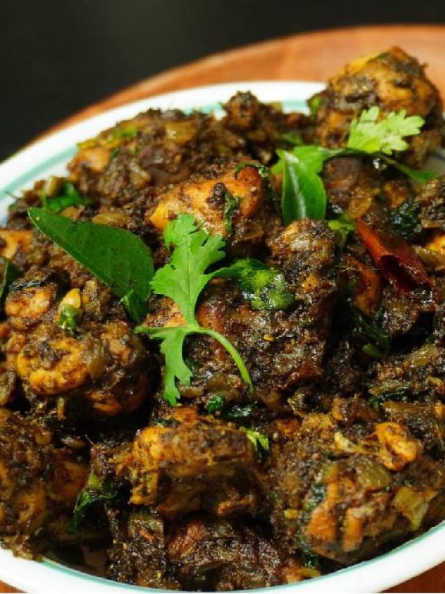 একটু অন্যরকম কিছু খেতে চান? বানিয়ে নিন গোলমরিচ চিকেন