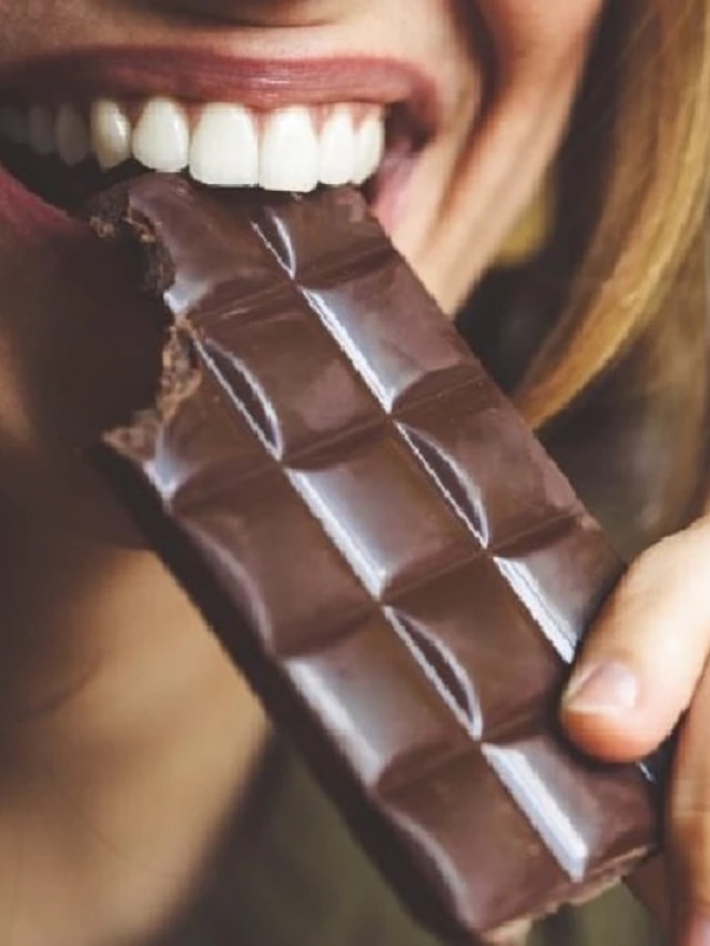 এক মাসের জন্য চকোলেট খাওয়া ছেড়ে দিন, তারপর দেখুন পরিবর্তন