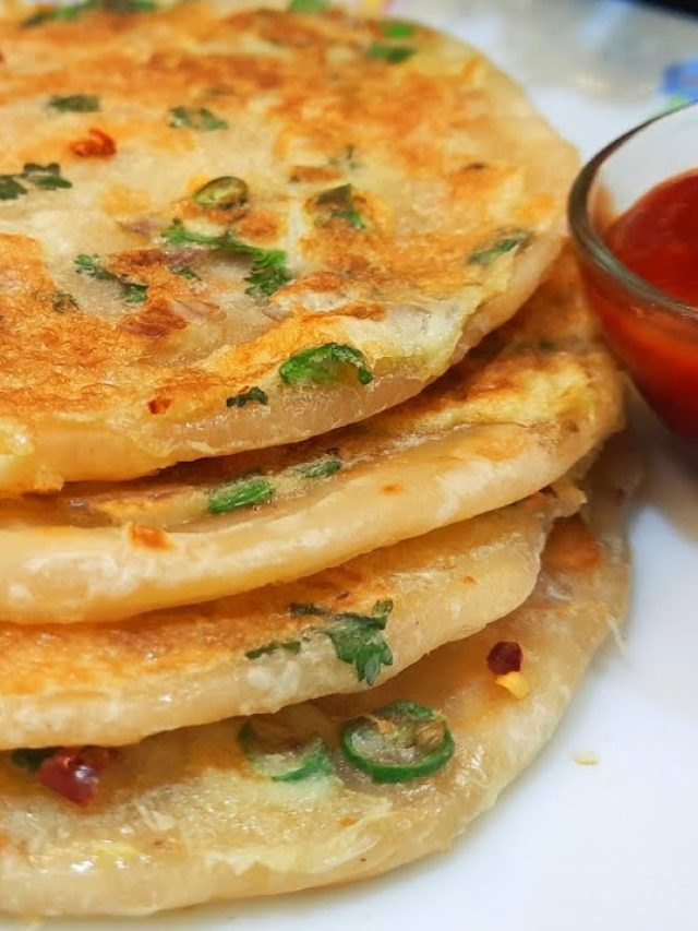 তরকারি লাগবে না ডিমের পরোটা এভাবে বানান, রইল রেসিপি