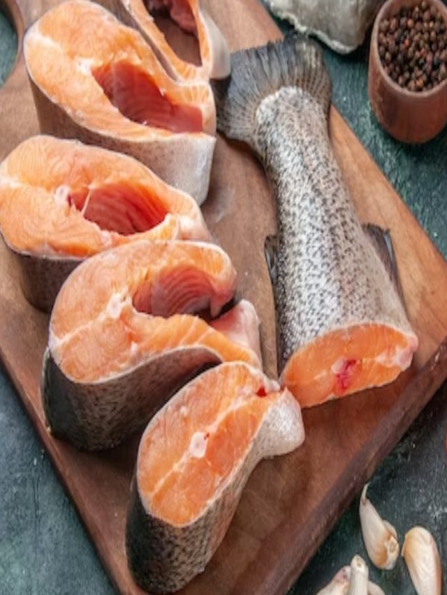 রোজ মাছ খেলে এই ৫ হেব্বি লাভ, এজন্যই বাঙালি এত্তো বুদ্ধিমান