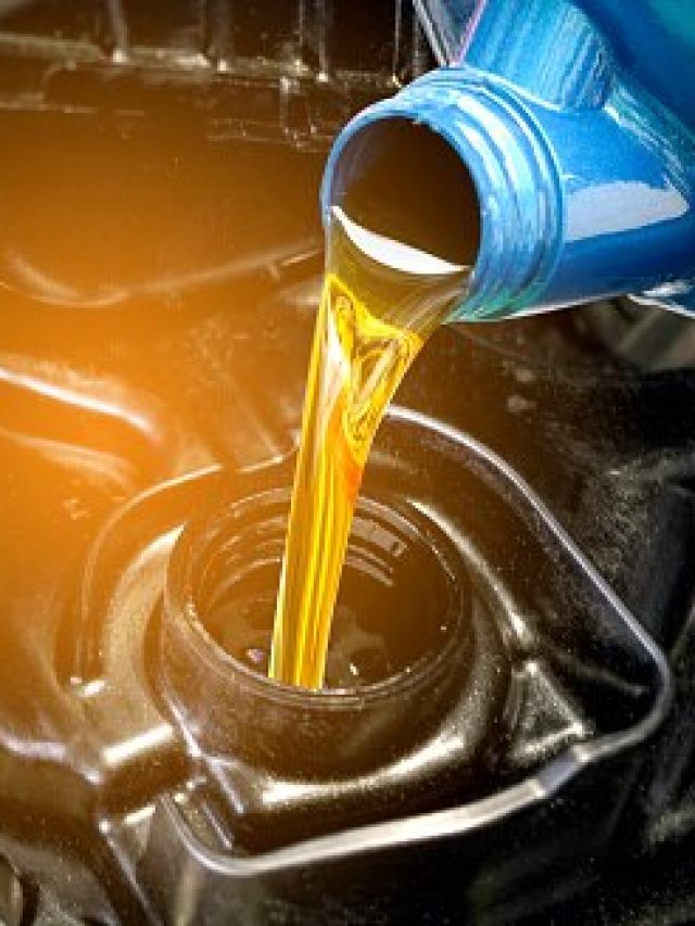 বাইকের মোবিল কখন চেঞ্জ করতে হবে? এভাবেই বুঝবেন