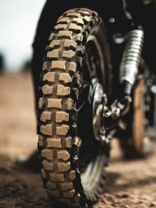 অনেকেই জানেন না, বাইকের টায়ারে কতটা হাওয়া থাকা উচিত?