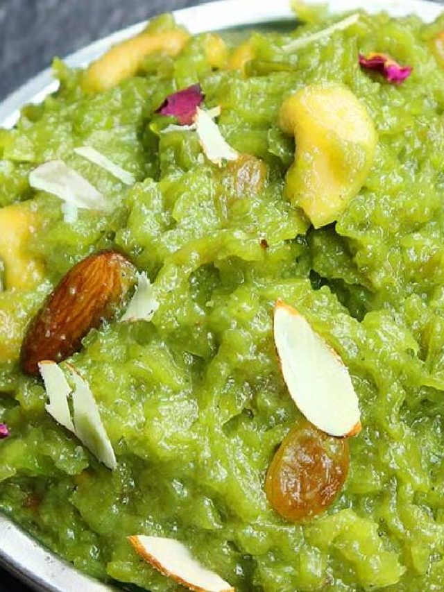 স্বাস্থ্যকর ডেসার্টের খোঁজ করছেন? বাড়িতে খুব সহজে বানান লাউয়ের হালুয়া