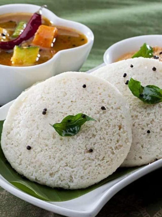 বাড়ির ইডলি হবে ফোলা টোপা টোপা, শিখে নিন ব্যাটার কীভাবে বানাবেন