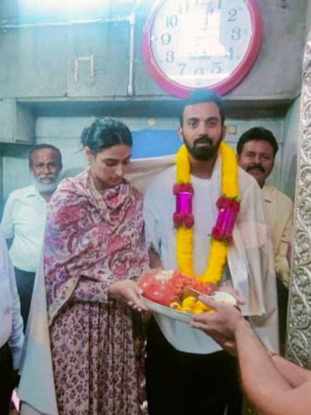 सुनील शेट्टी के दामाद ने की सुब्रह्मण्य स्वामी की पूजा, पत्नी अथिया दिखीं साथ