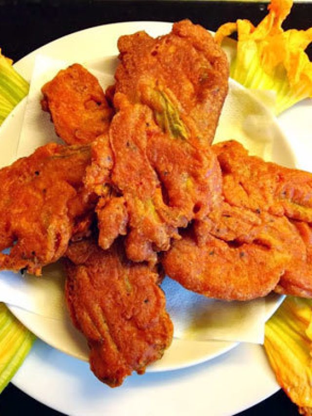 কুমড়ো ফুলের বড়া ১০-১২ ঘণ্টা মুচমুচে রাখার টিপস, শিখে নিন রেসিপি