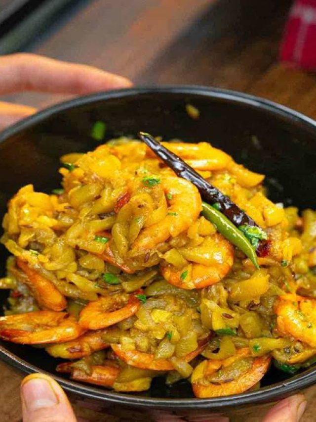 বড়ি দিয়ে লাউ চিংড়ি, এভাবে বানালে একথালা ভাত নিমেষে শেষ!