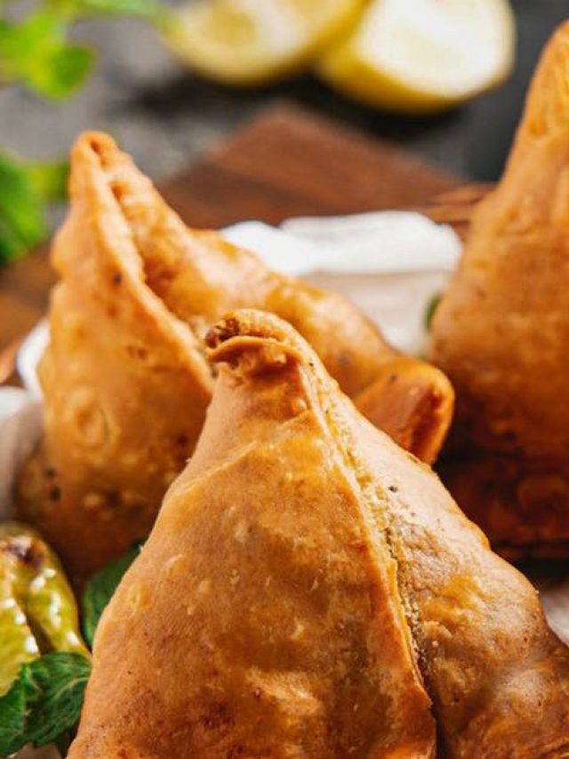 বিশ্ব সিঙ্গারা দিবস: এই ৪ ধরণের সিঙ্গারা খেয়েছেন?