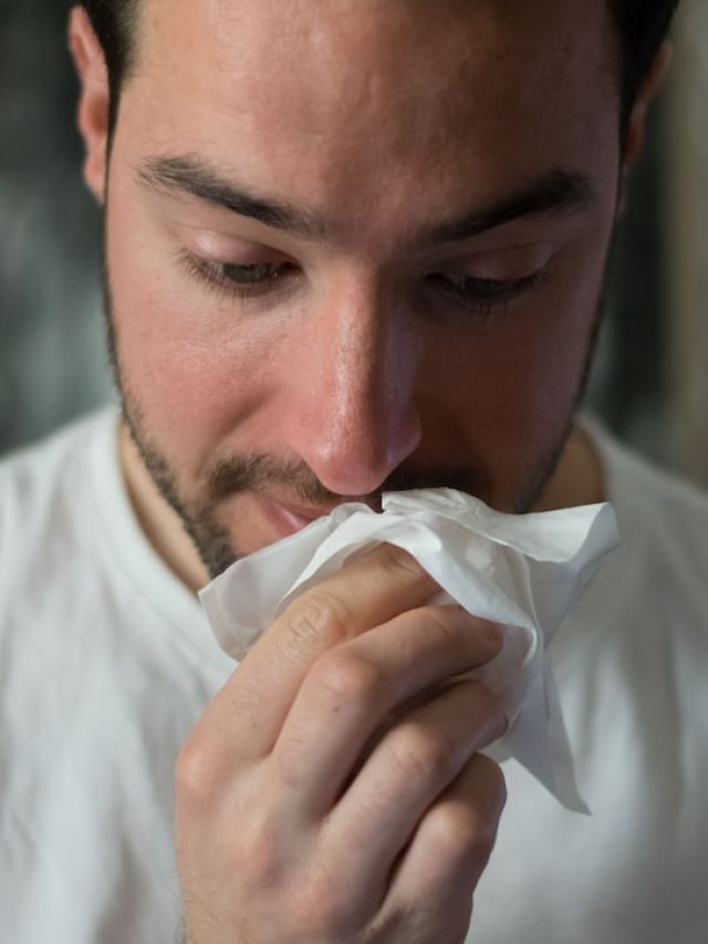 সর্দিতে নাক দিয়ে জল পড়ছে? মুক্তির উপায় জেনে রাখুন