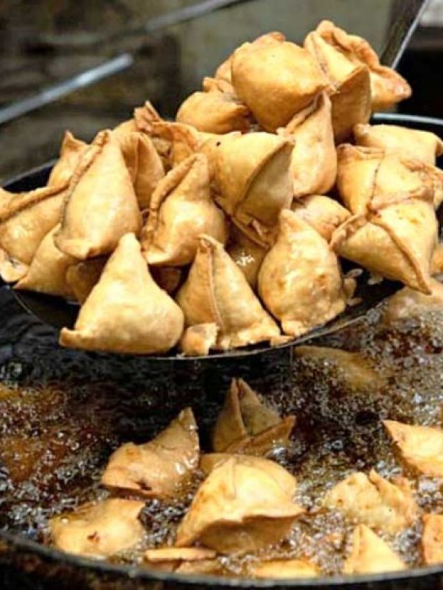 বাড়িতেই স্বাস্থ্যকর সিঙাড়া বানান, শিখে নিন মিষ্টির দোকানের সিক্রেট