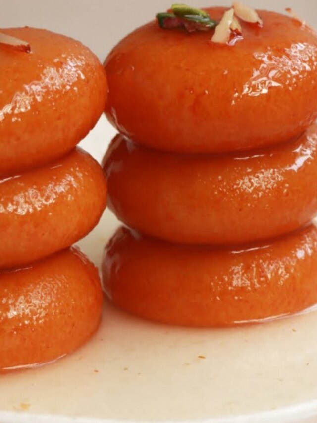 বাড়িতেই ১৫ মিনিটে বানান নারকেলের রসবড়া, রইল রেসিপি