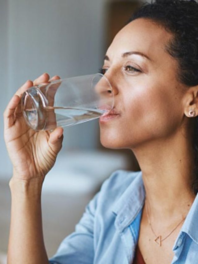 গরম জল পানের ৫ উপকারিতা