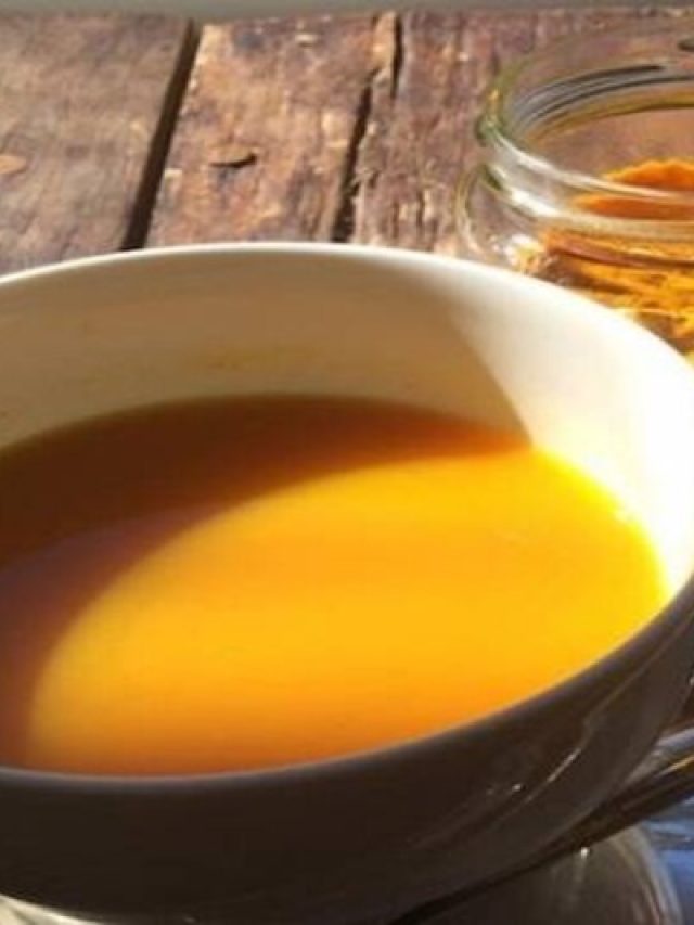 হলুদের জলে পুরুষদের বাড়ে শক্তি, দূর হয় বার্ধ্যক্য