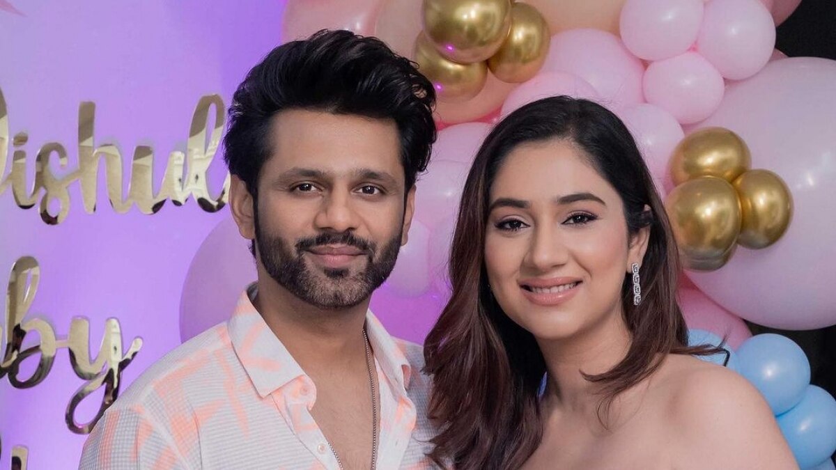 पिता बने राहुल वैद्य, नहीं रुके सिंगर के आंसू, बोले- 3-4 घंटे रहा खामोश