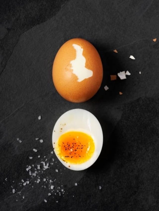 अंडा खाने से बढ़ सकता है इन खतरनाक इंफेक्शन का खतरा, संभलकर खाएं वरना...