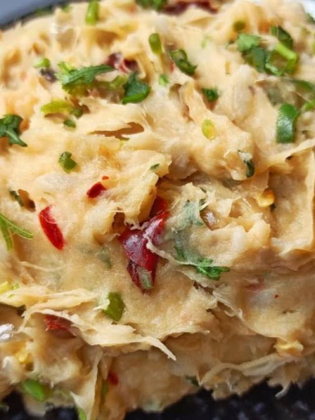 এভাবে রান্না করলে ধরবে না গলা, বানিয়ে নিন সহজে কচুর ভর্তা