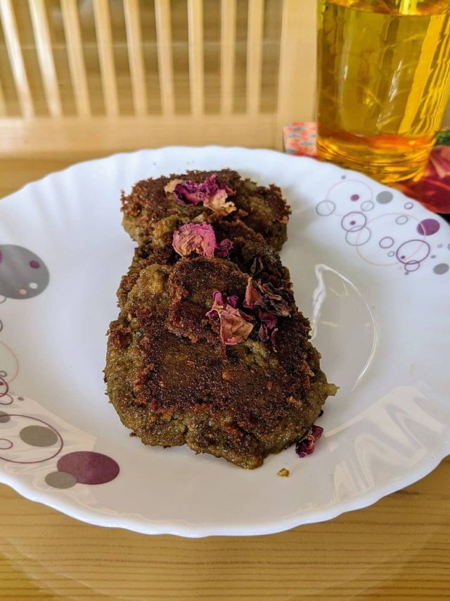 পুজোর ভোজে পাতে থাকুক মসুর ডালের কাবাব, কীভাবে রাঁধবেন?