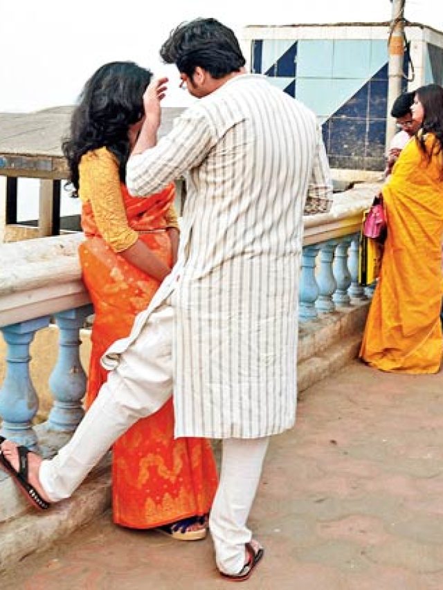 পুজোয় 'গার্লফ্রেন্ড' চাই? মাথায় রাখুন এই ৫ টিপস