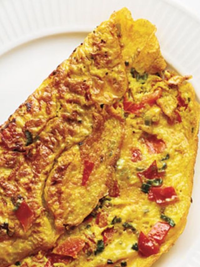 ডিম ভাজাকে অমলেট বলে কেন? জানলে চমকে উঠবেন