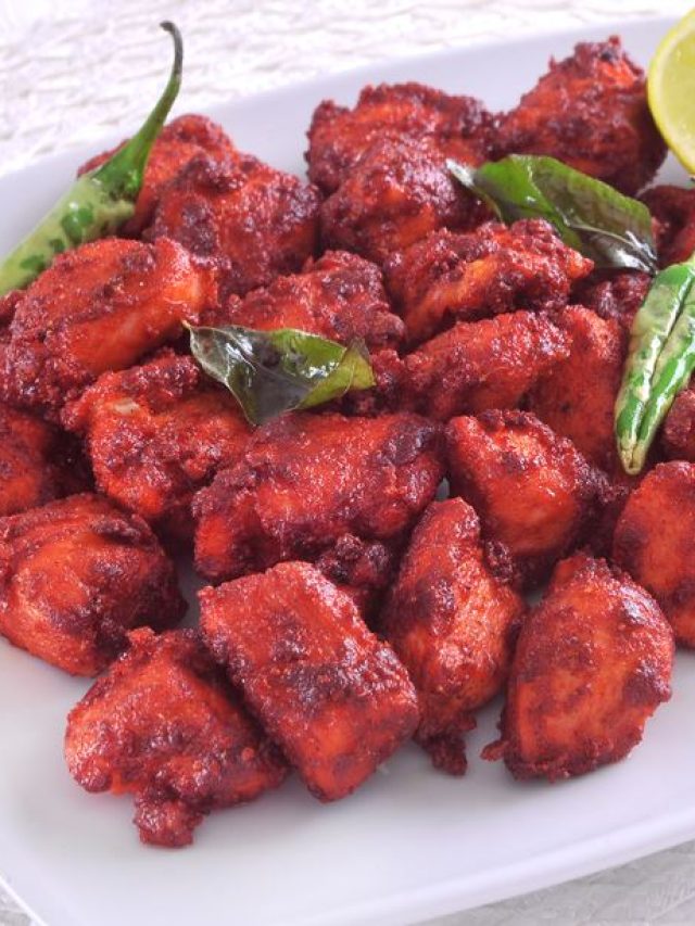 Chicken 65-এ কী কী উপকরণ লাগে? রেসিপি