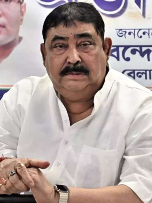 এবার কোন কোন নেতা-মন্ত্রীর পুজো কাটছে জেলে? রইল লিস্ট