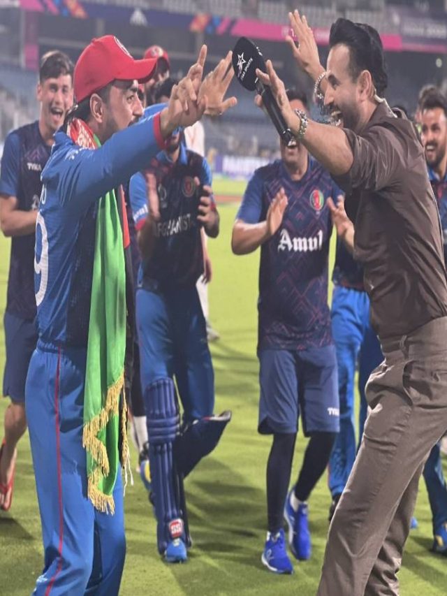 পাকিস্তানের হারে নাচ পাঠানের, পা মেলালেন রশিদ