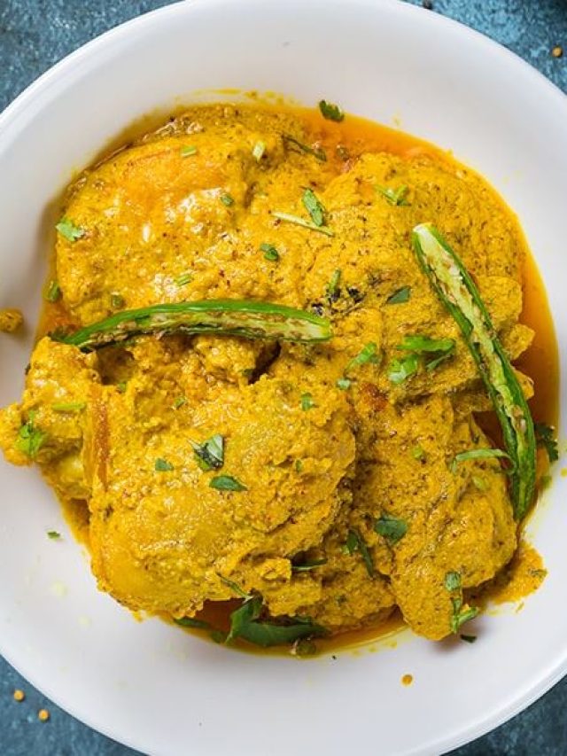 সর্ষে-ভাপা মুরগি! গরম ভাতে যেন অমৃত